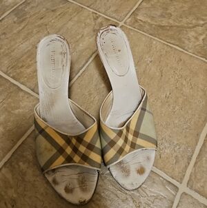 Burberry Plaid Open-Toe Slide Mules in Beige and Tan